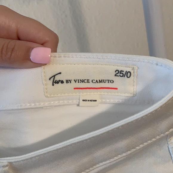 White Jeans - Picture 3 of 4